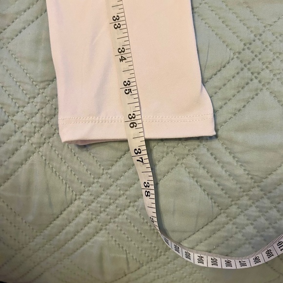 Women’s White Leggings, NEVER WORN, Size Small-Medium - Picture 3 of 4